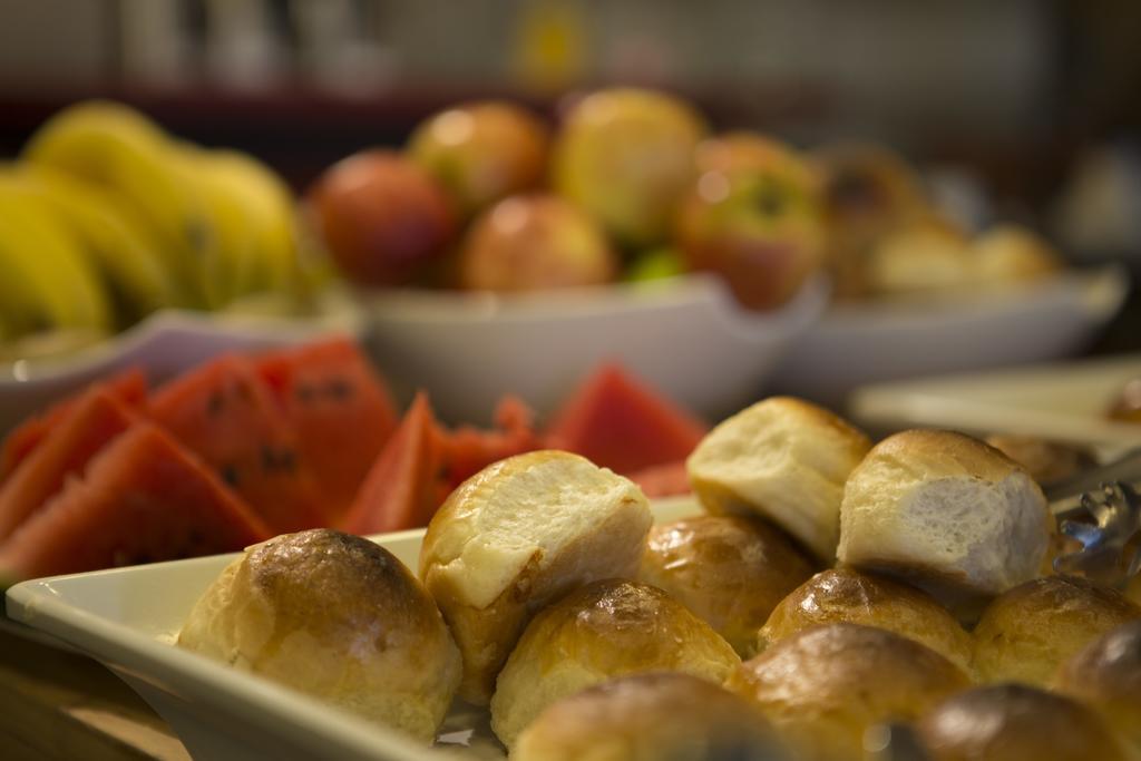 פוסאדאס City Hotel מראה חיצוני תמונה