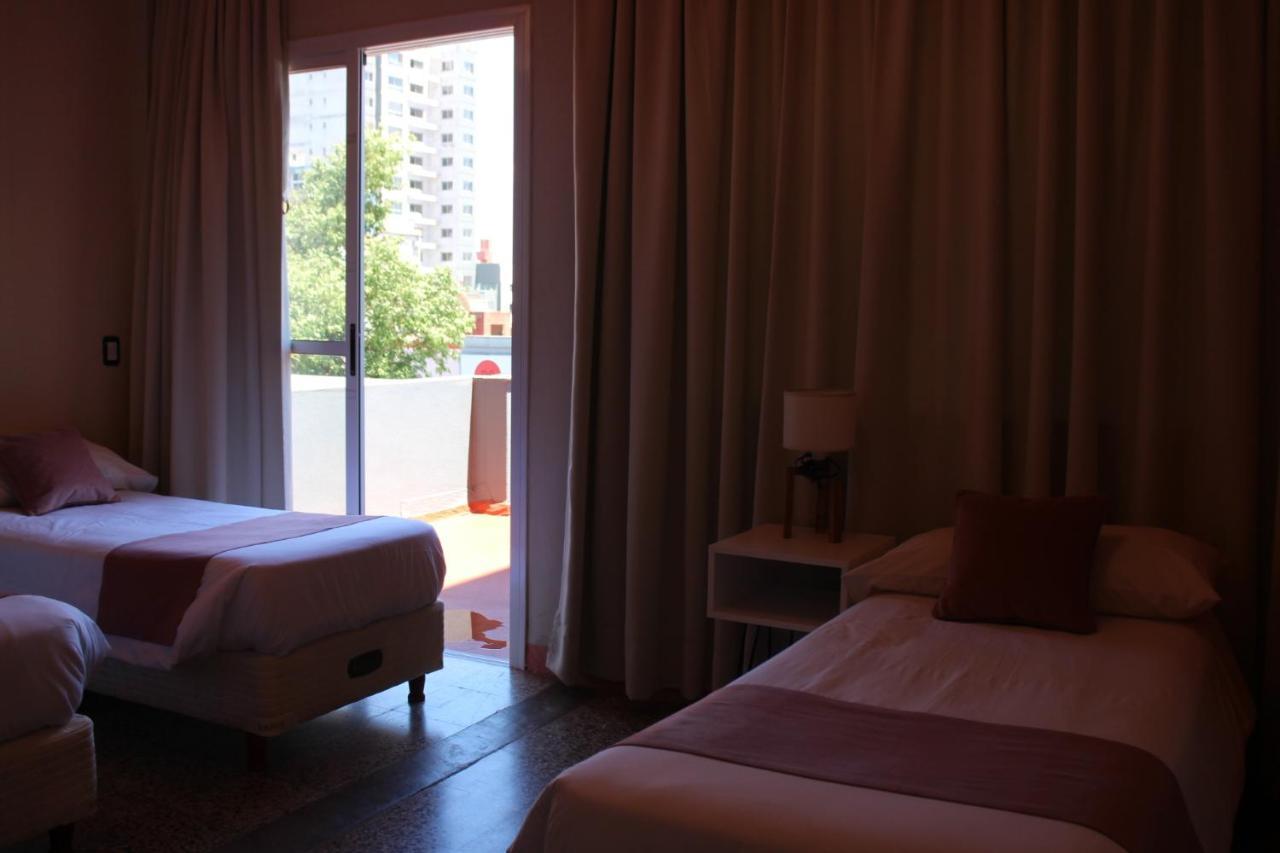 פוסאדאס City Hotel מראה חיצוני תמונה