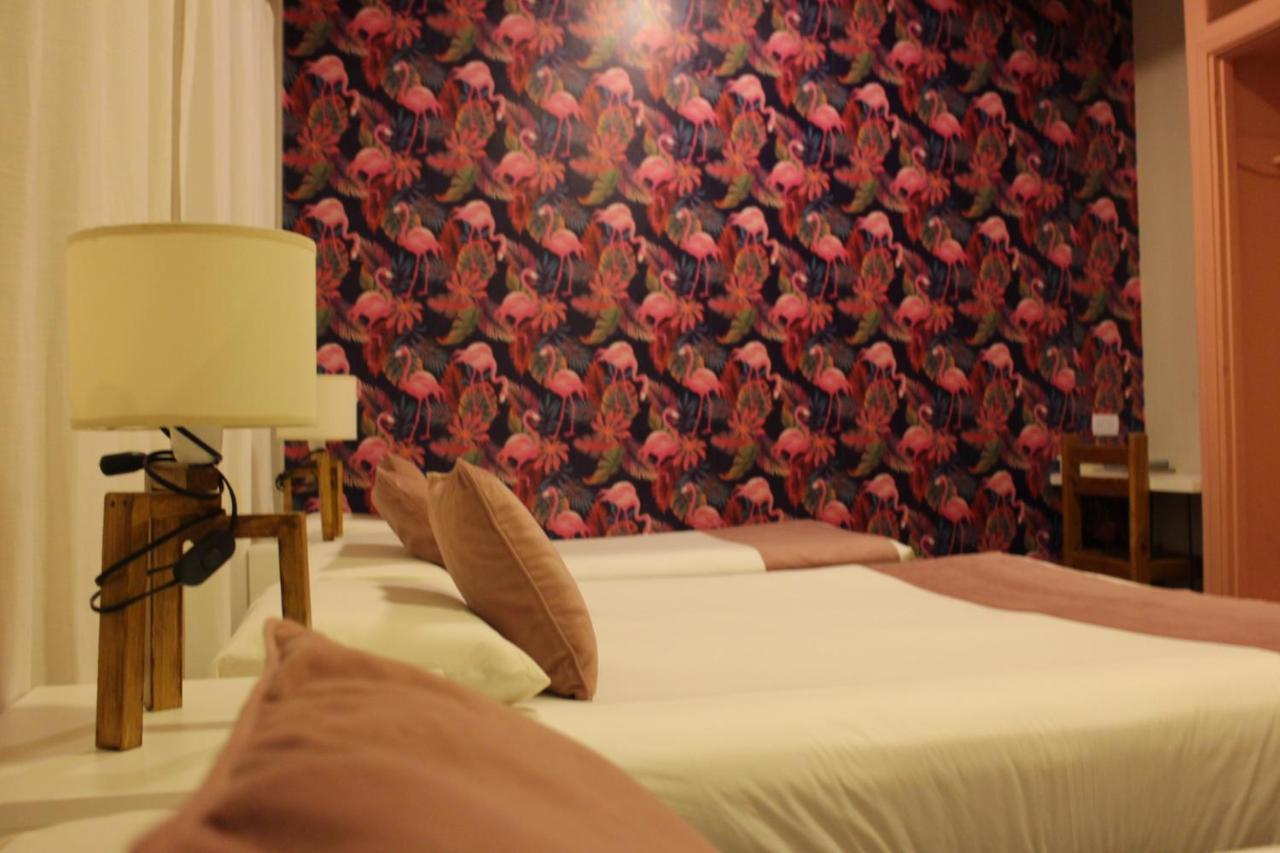 פוסאדאס City Hotel מראה חיצוני תמונה
