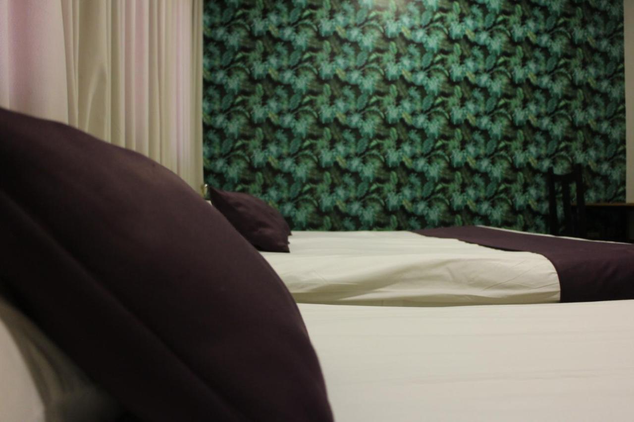 פוסאדאס City Hotel מראה חיצוני תמונה