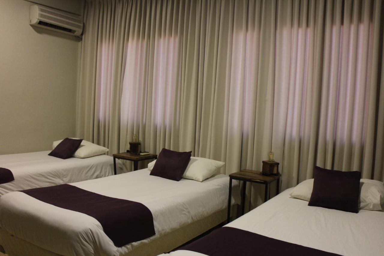 פוסאדאס City Hotel מראה חיצוני תמונה